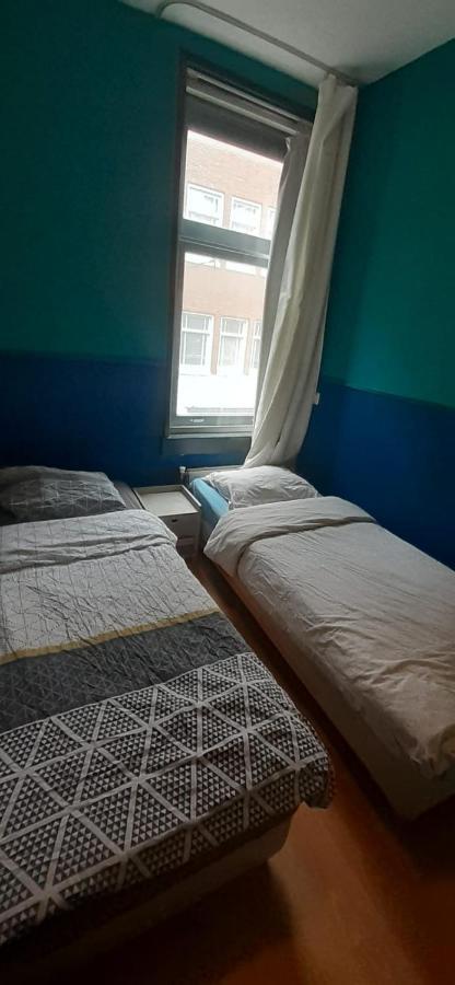Charlotte, Not For Parties, Not A Hotel, Room With Shared Bathroom, No Kitchen Amsterdam Esterno foto